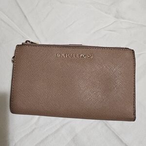 MK wallet